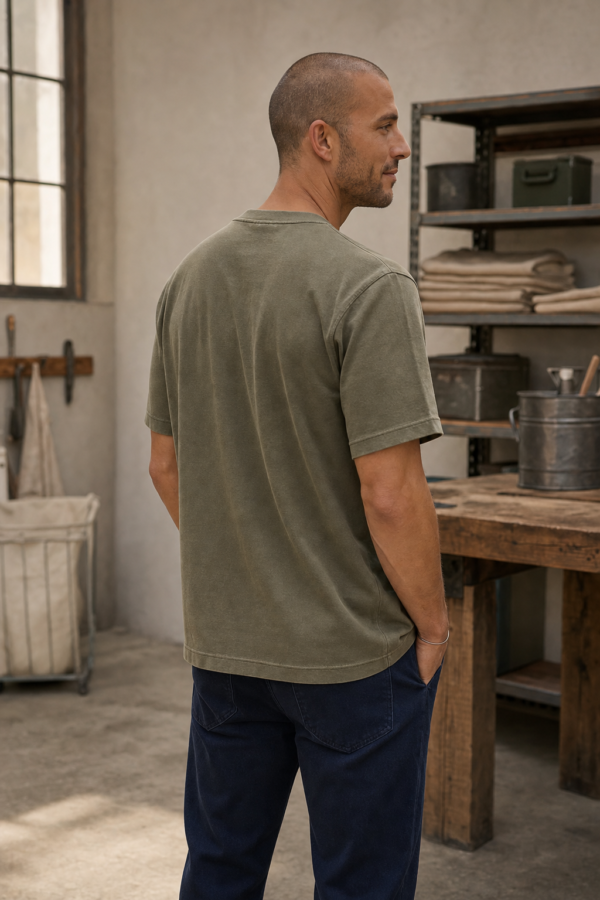 Stack 32 heavy tee back or construction